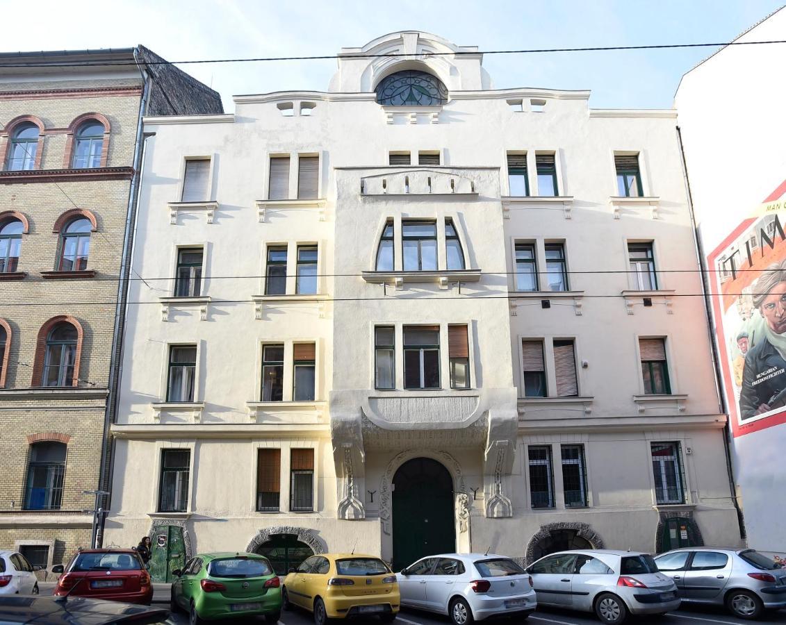 The Apex Residences Budapest Exterior photo